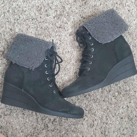 Ugg Zea Cold Weather Boots Size 9 - Picture 10 of 12